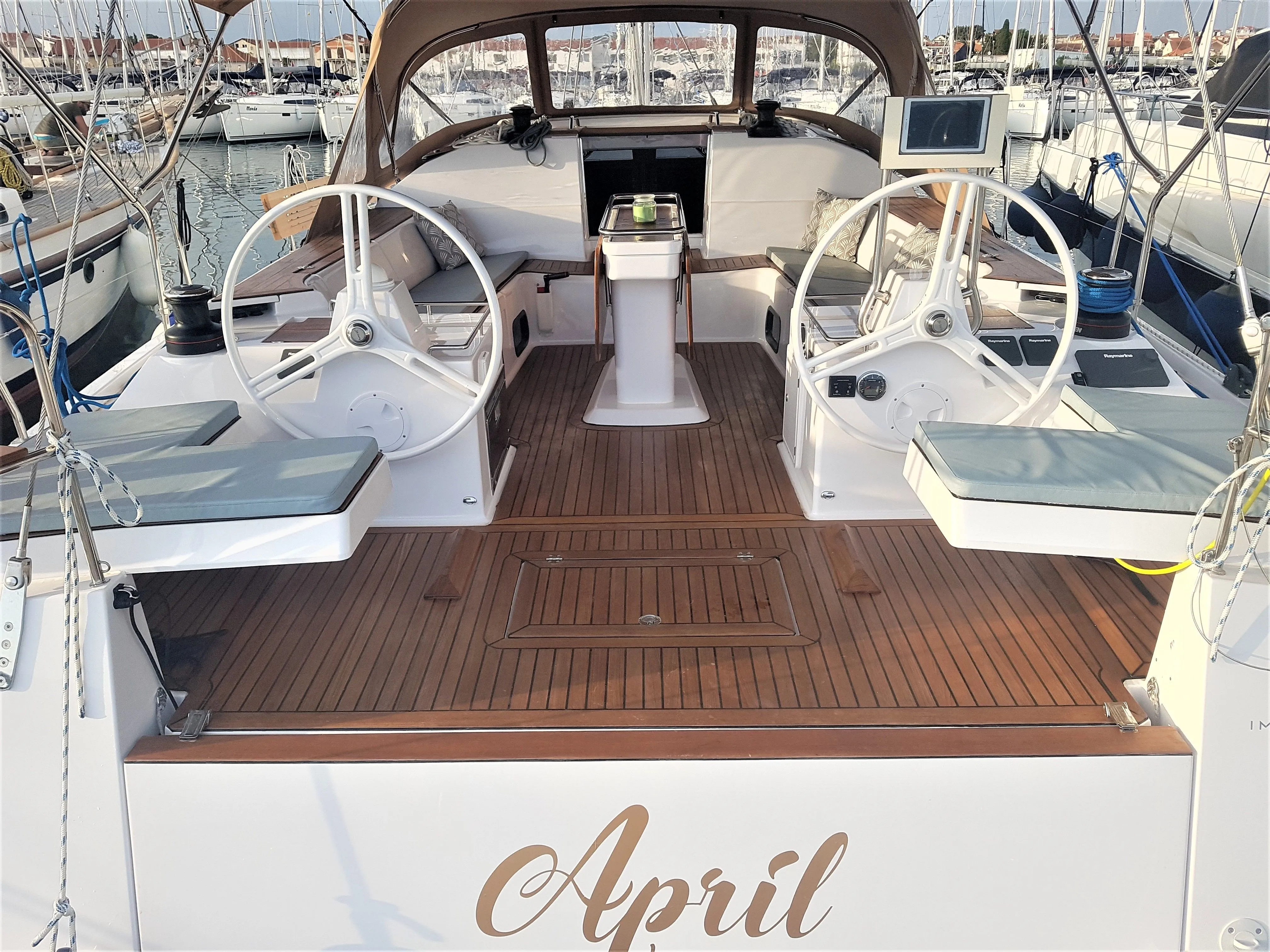 April Charterboot - 3