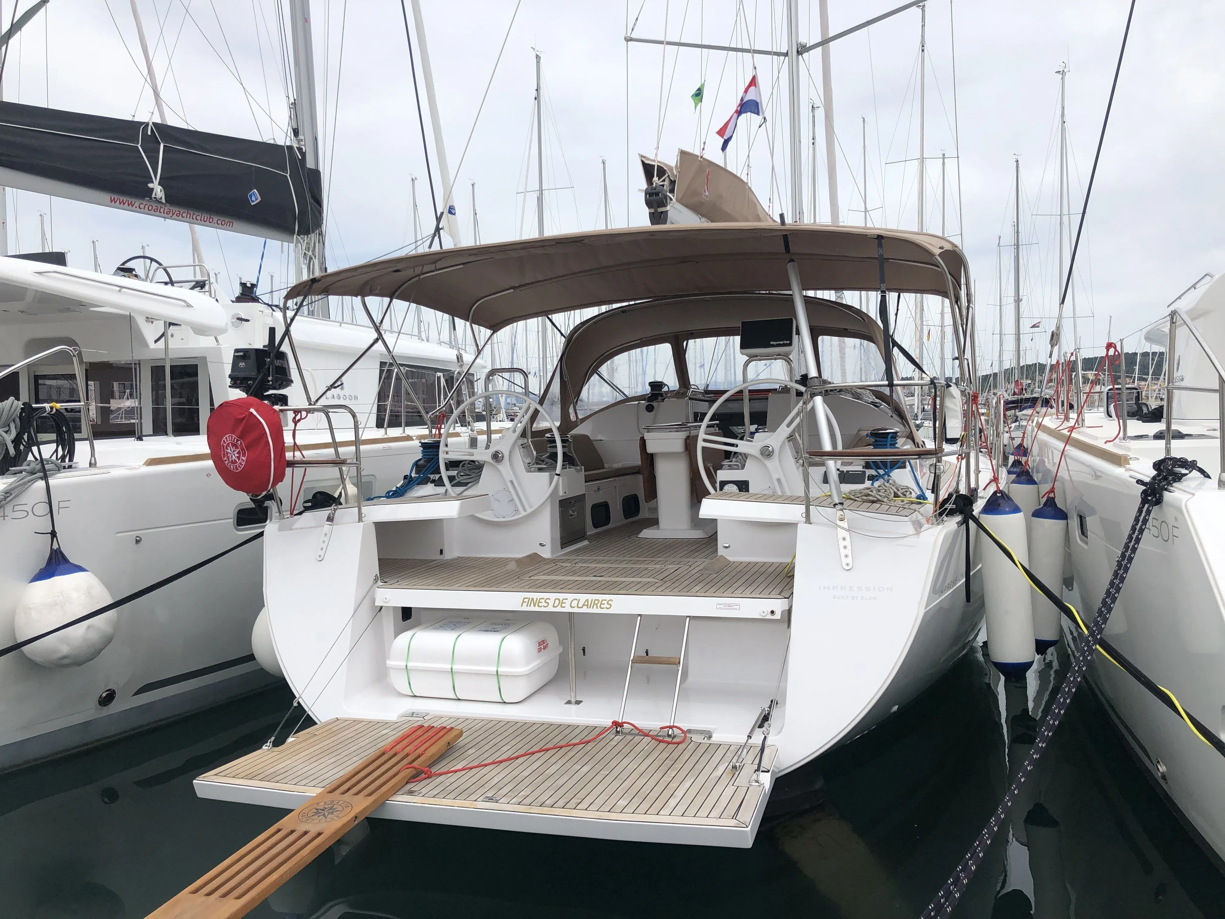 Fines de Claires Charter Boat