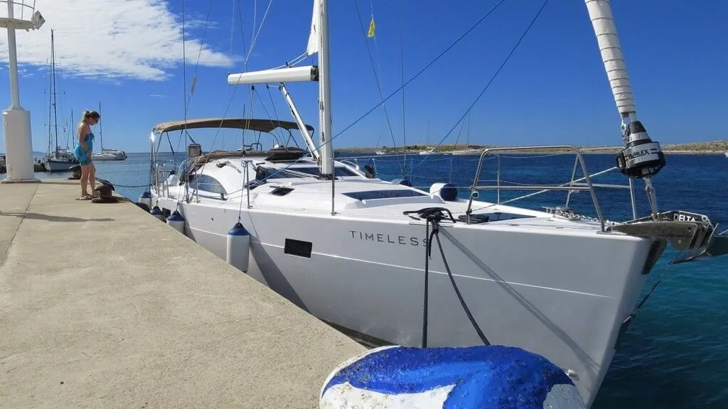 Charter a 15.2m Sailing Yacht Elan 50 Impression in Slano
