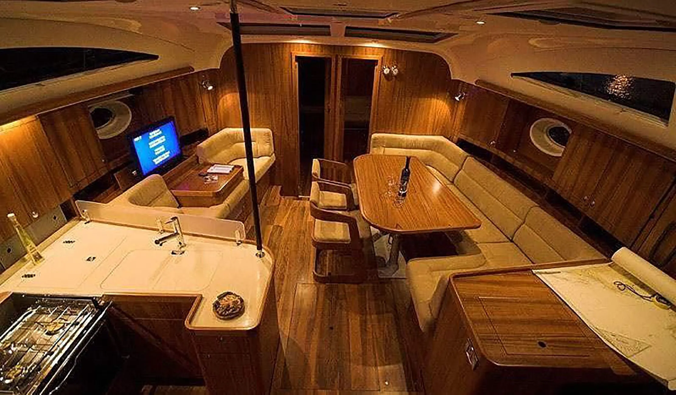 16.1m Sant Antoni de Portmany Elan 514 Impression Hire