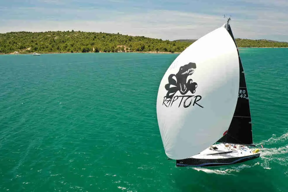 Raptor Kiralık Teknesi - 1