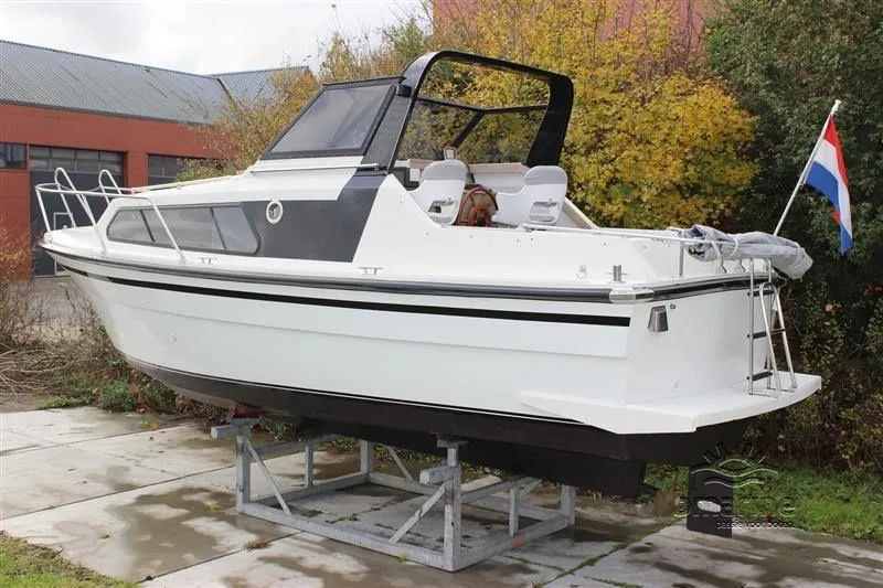 Bodman-Ludwigshafen 7.5m Kiralık Elna 750 Motorlu Tekne