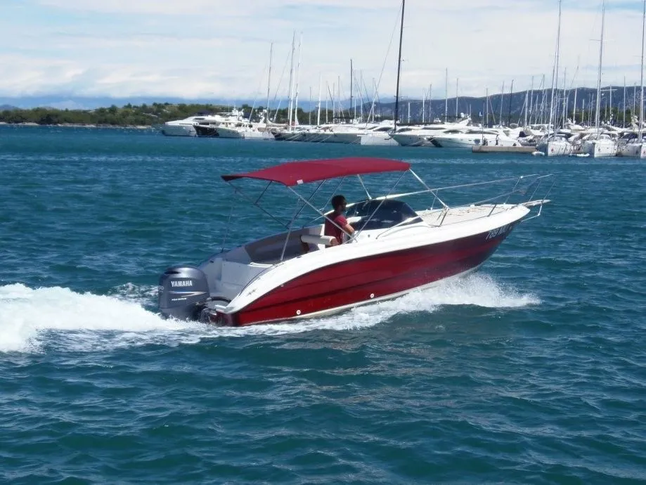 Charter a 6.5m Boat in Murter