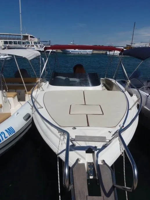 Eolo 1 Charter Boat