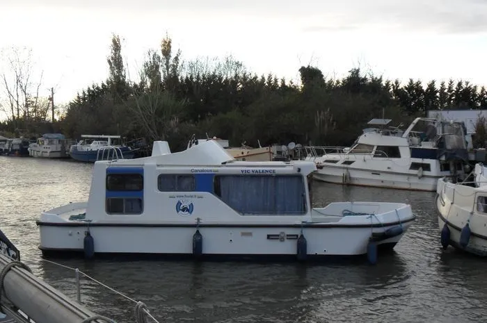Les Canalous 88 Mietboot