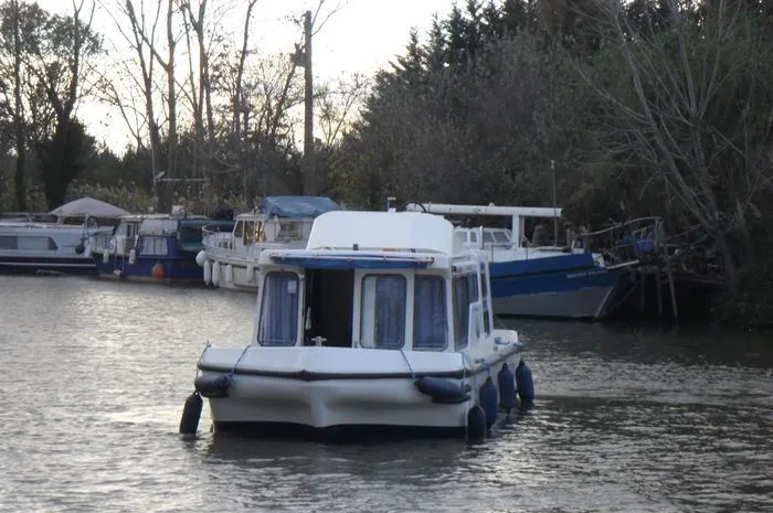 Les Canalous 88 Mietboot