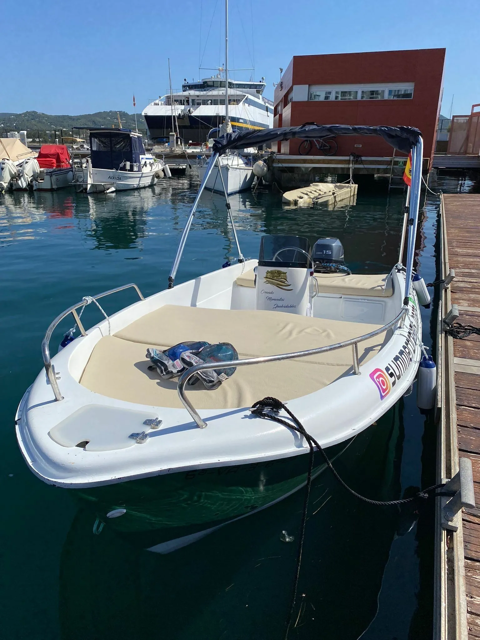Charter a 4m Boat in Sant Antoni de Portmany