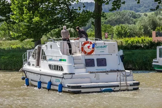 12.95m Fürstenberg-Havel House Boat Hire