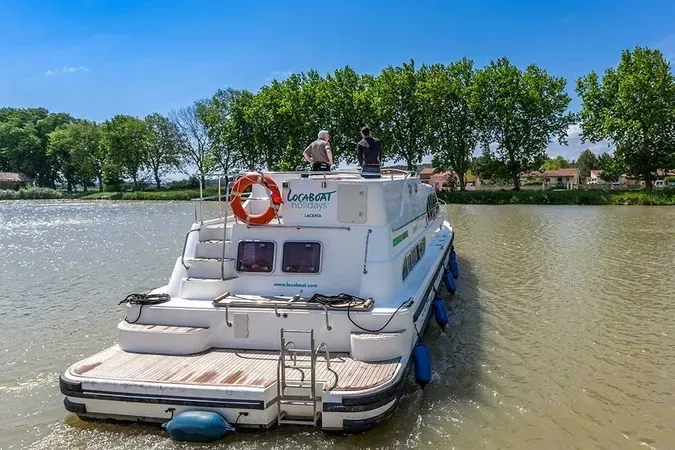 No Name Kiralık Teknesi