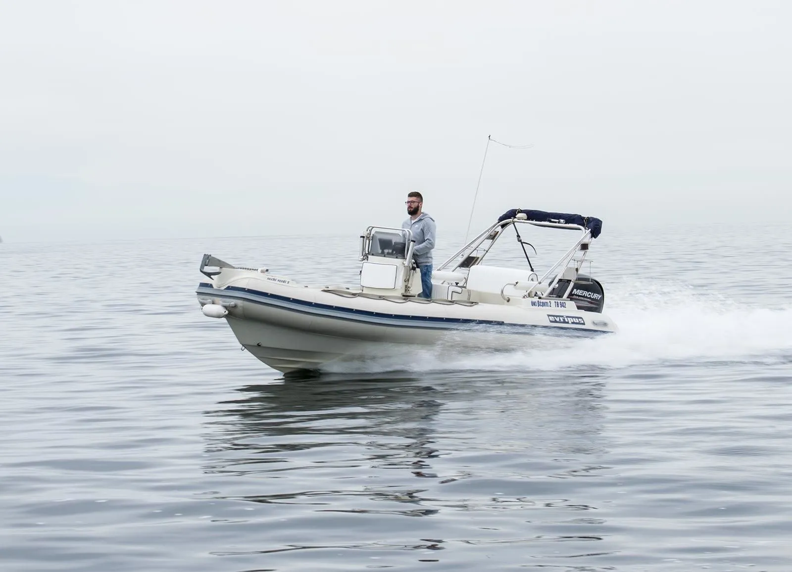 Occhi Verdi 2 Mietboot