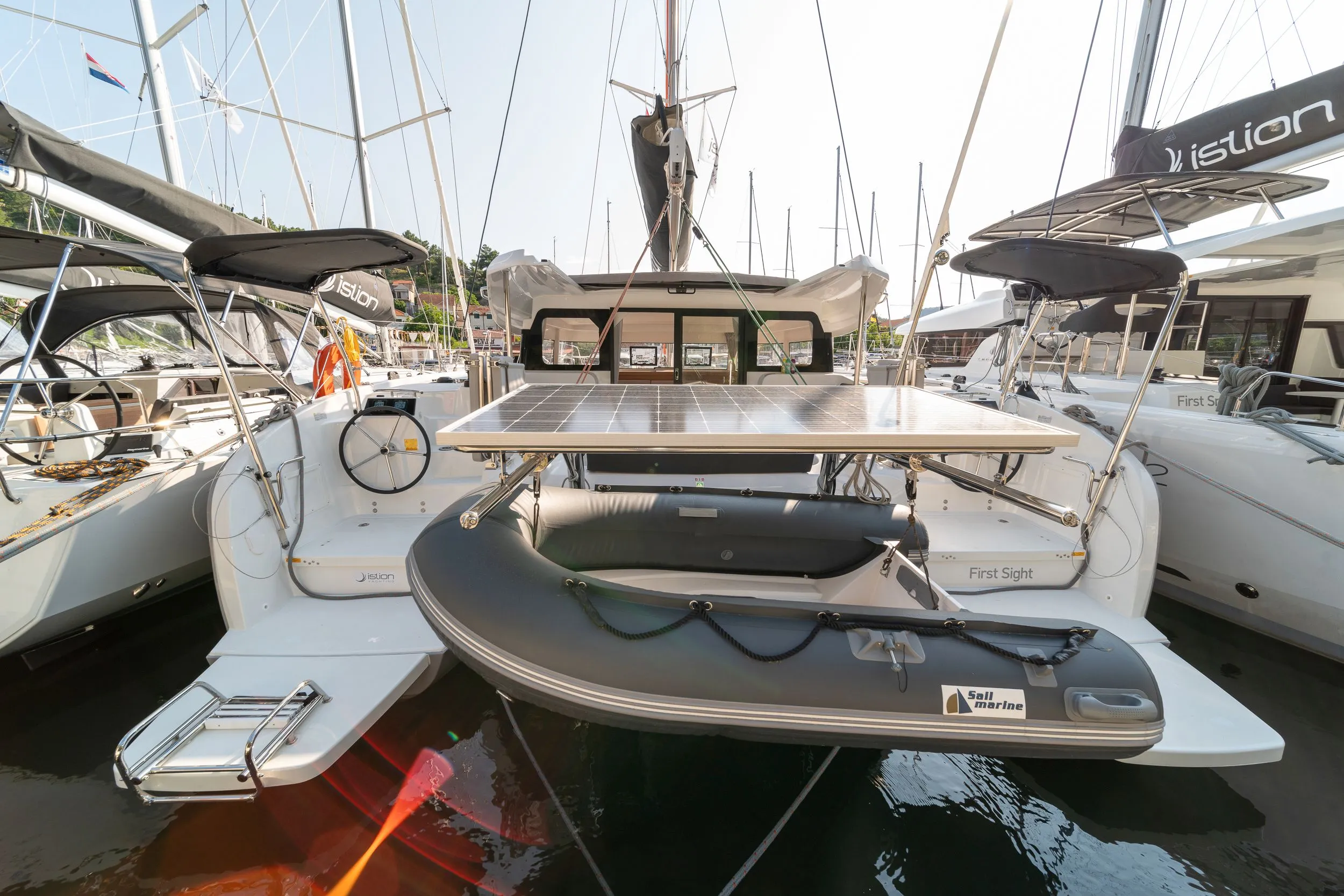 First Sight Charterboot - 4