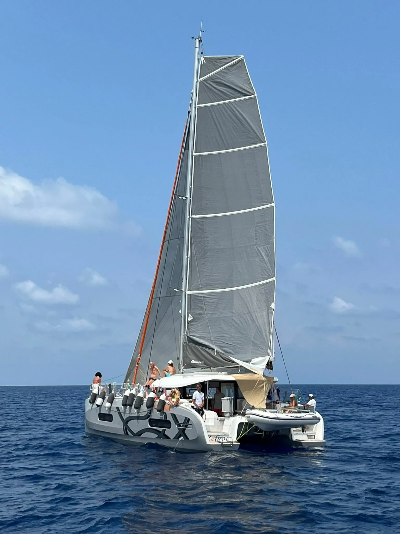 Zèfiro Charter Boat
