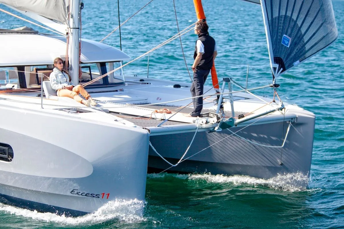 Explore Nettuno on a 11.33m Rental Boat