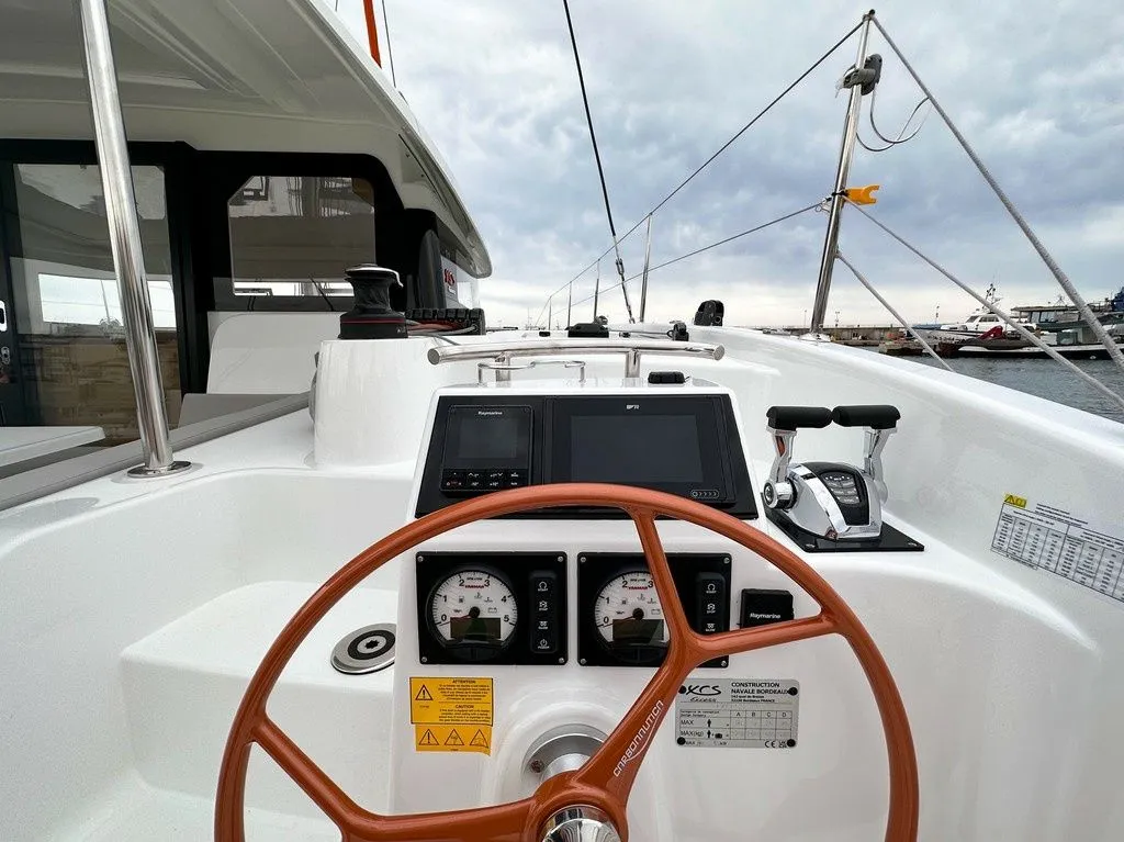 Causality Charterboot - 3