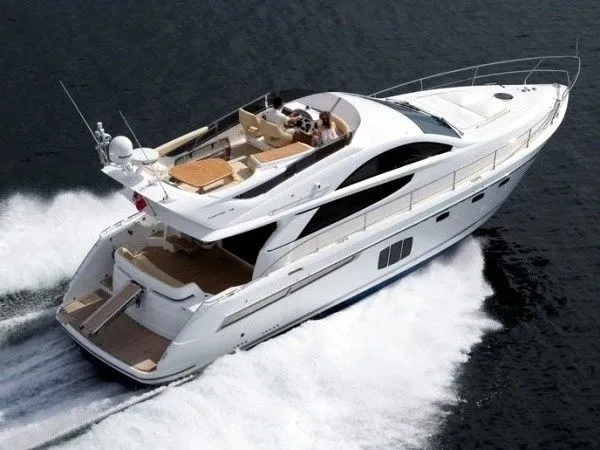 Charter a 14.5m Fairline 48 Motor Yacht in Marbella