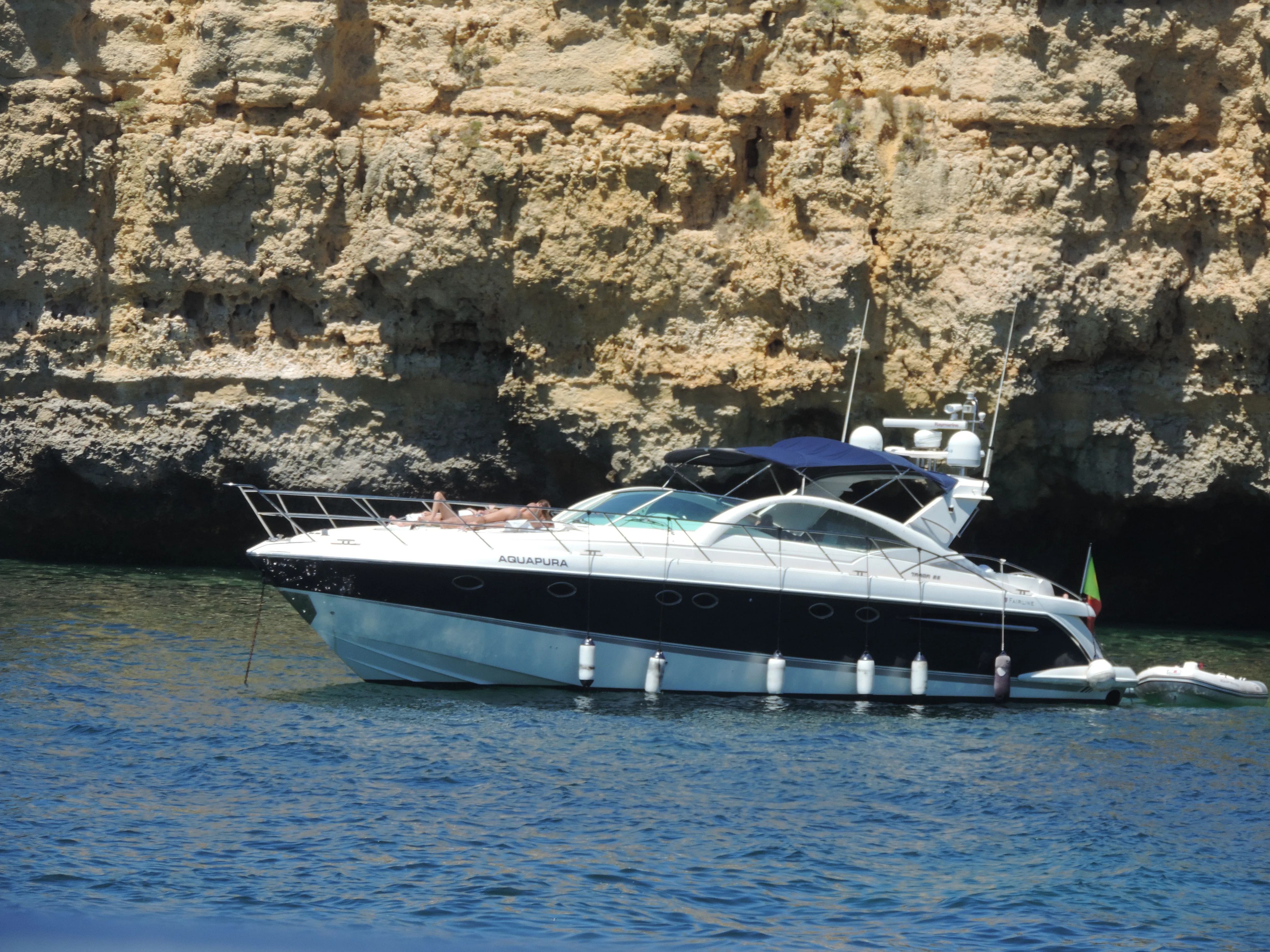 Gia Charter Boat