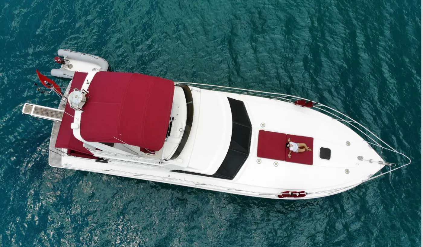 My Uranos Charter Boat
