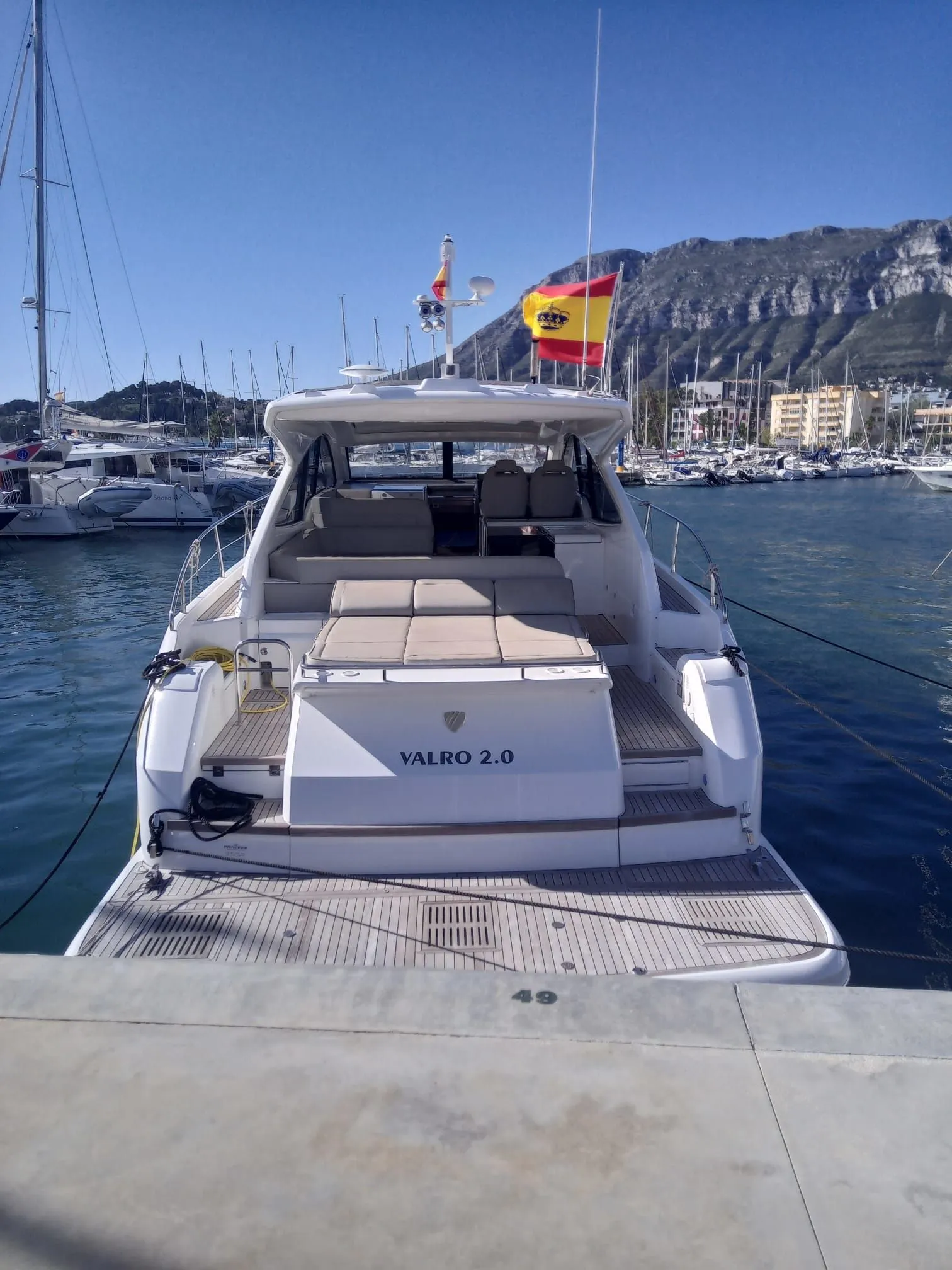 Valro Charter Boat