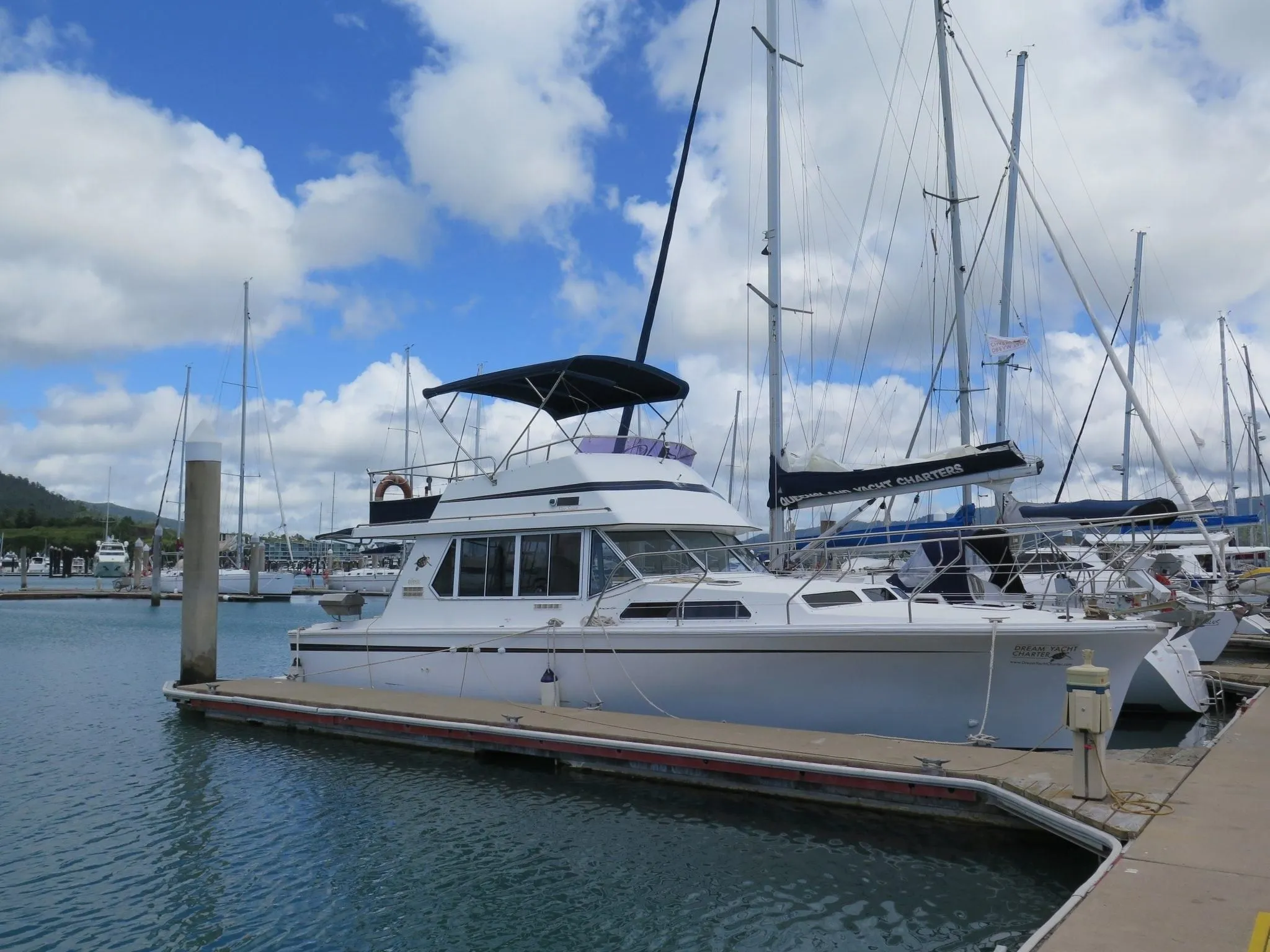 Airlie Beach 10.85m Kiralık Fairway 36