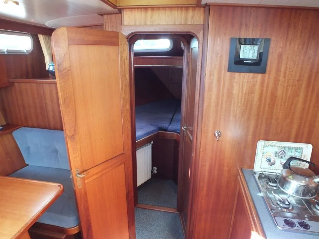 Apollo Charter Boat
