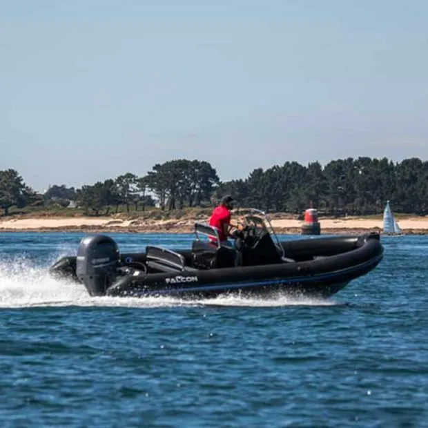 Charter a 6.5m Boat in Arzon