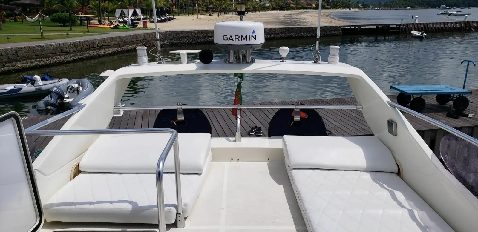 Aquarius 3 Charter Boat