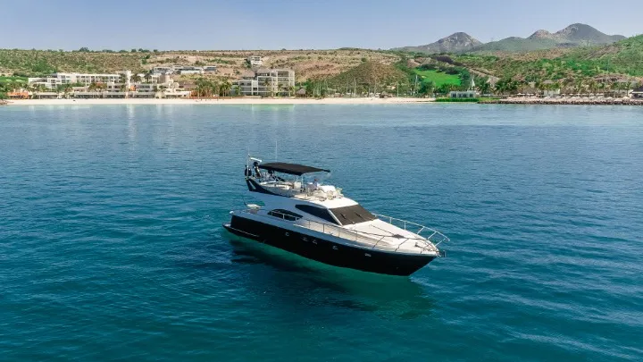 Charter a 15.99m Boat in La Paz
