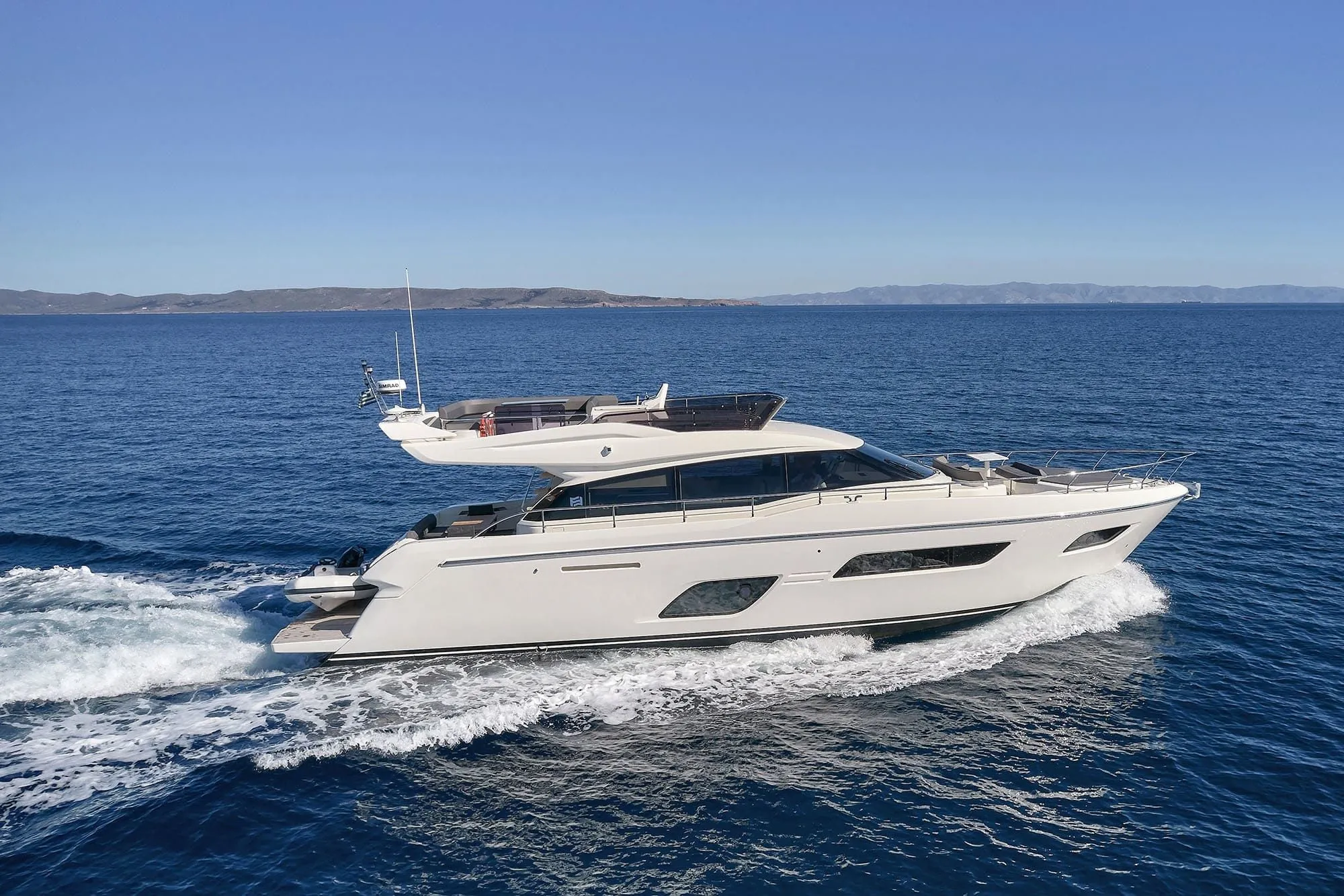 Explore Lavrion on a 17m Rental Motor Yacht Ferretti 550