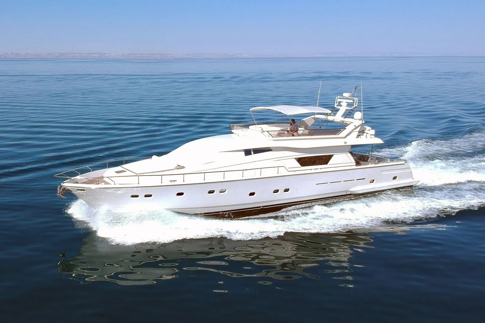 23.98m La Paz Motor Yacht Ferretti 80 Hire