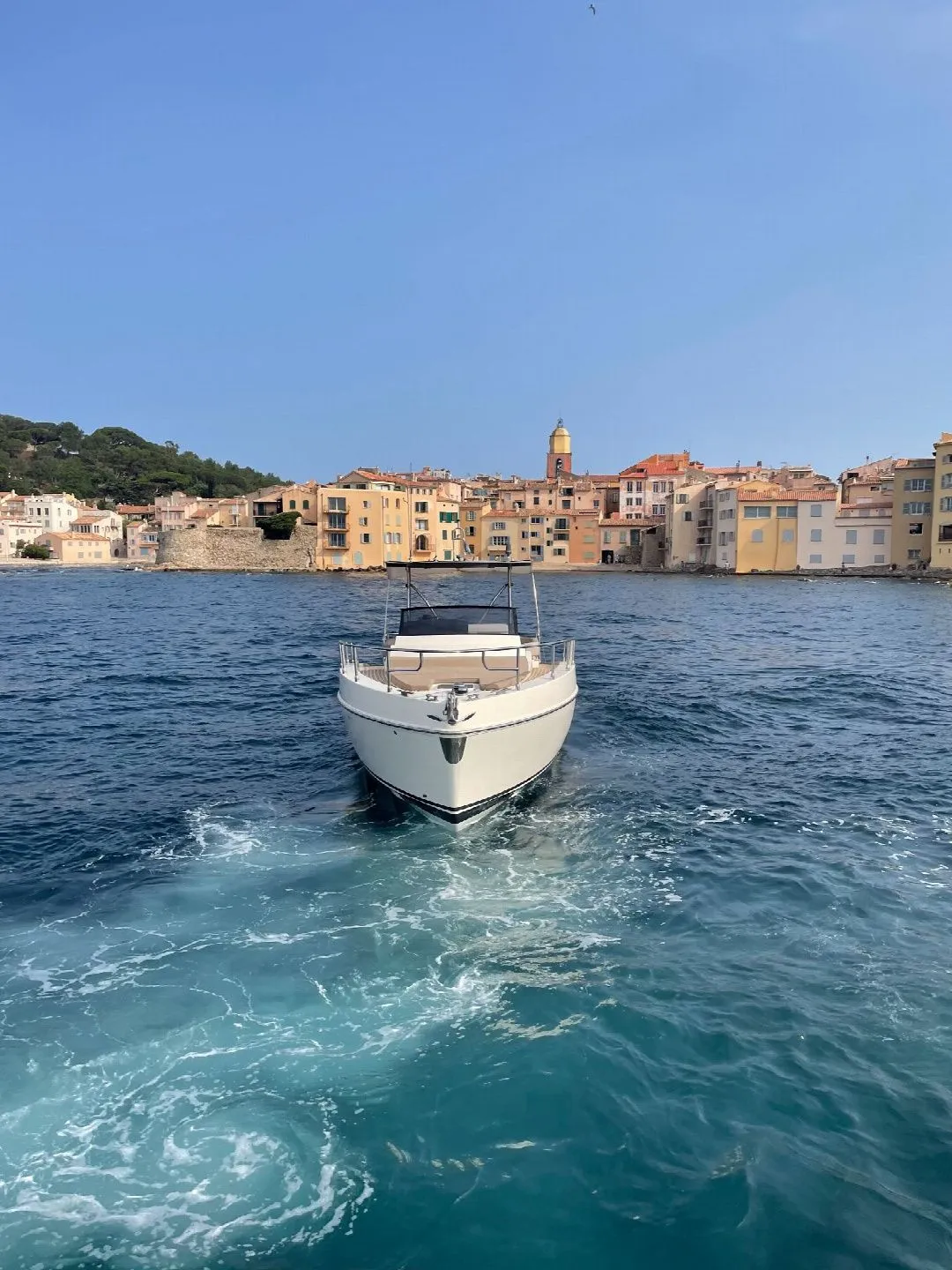 Gayaneh 3 Charter Boat
