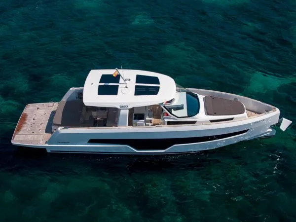 Pool One Charter Boat