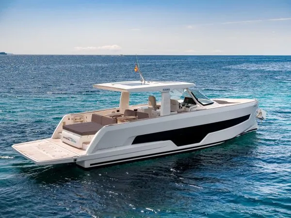 12.15m El Toro Fjord 41XL Hire