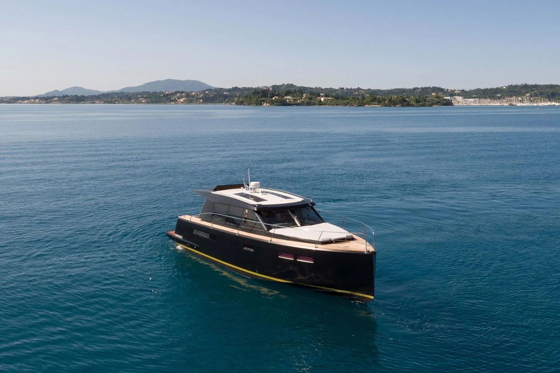 12m Gouvia Fjord Cruiser 40 Motor Yacht Hire