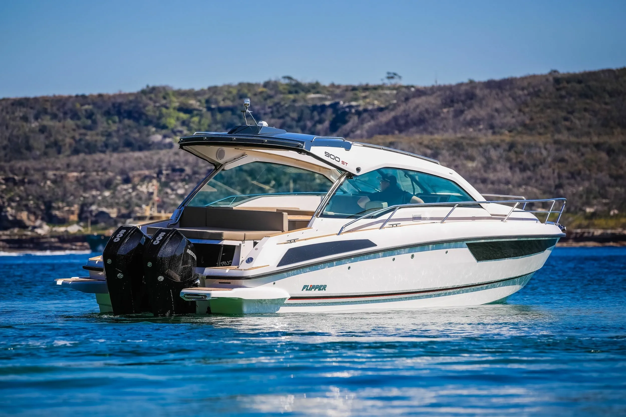 Explore Pirovac on a 9.02m Rental Boat