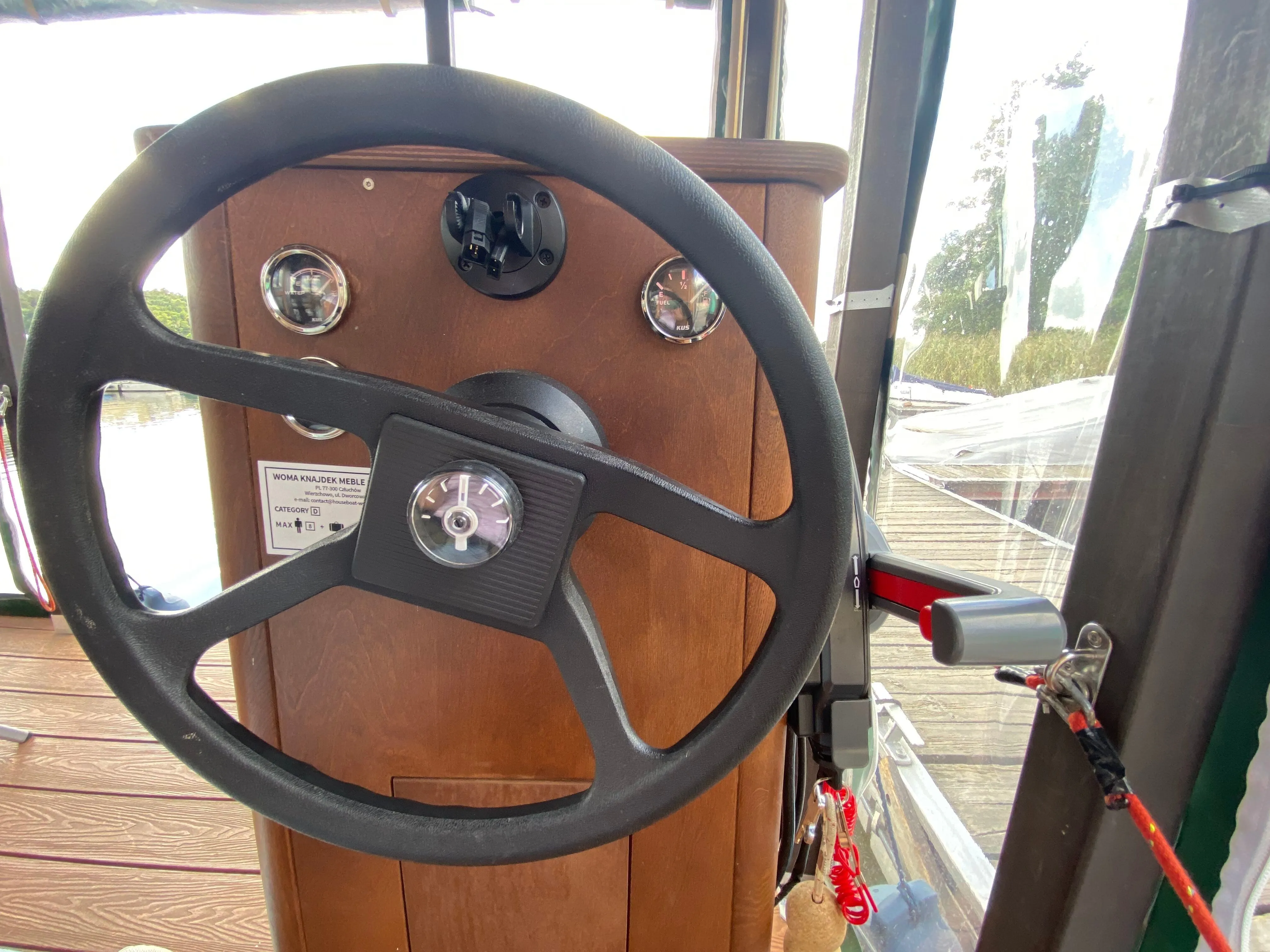Inselblick 01 Charter Boat