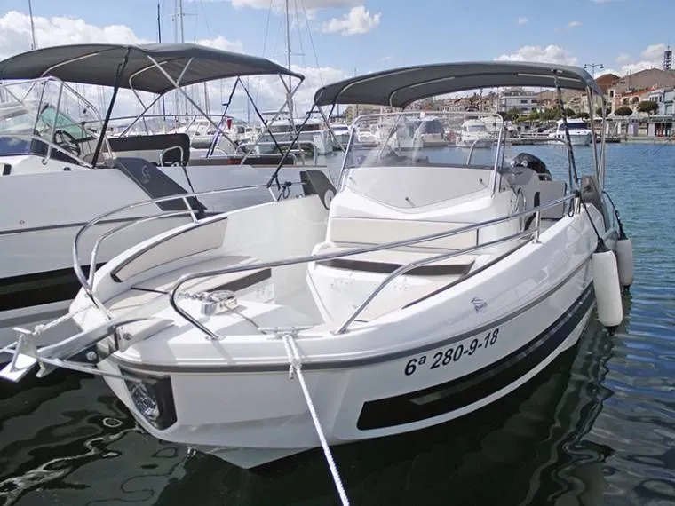 7.64m Sant Carles de la Rapita Motor Boat Hire