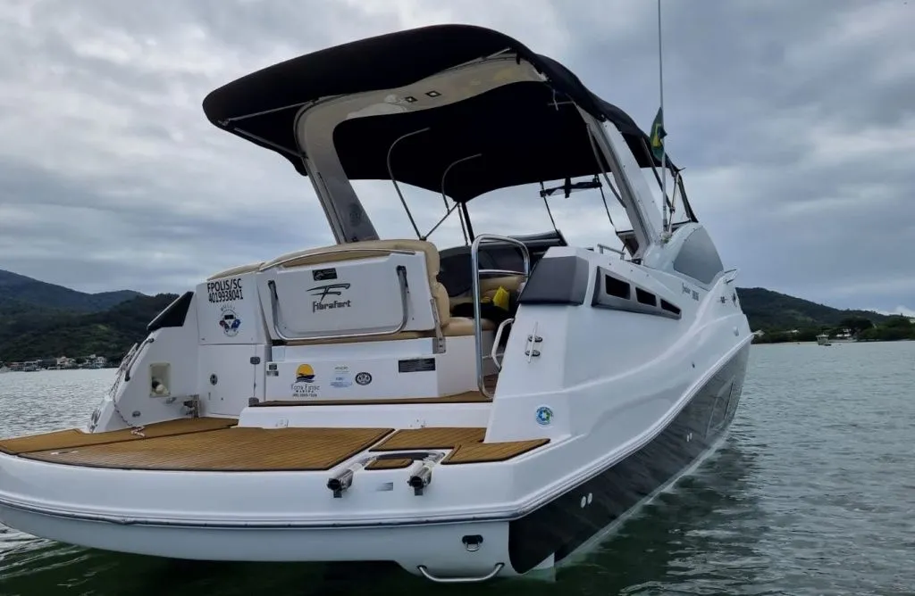 Aya Charter Boat