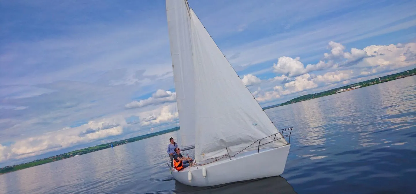 Explore Perm on a 6m Rental Sailing Yacht Focus 23