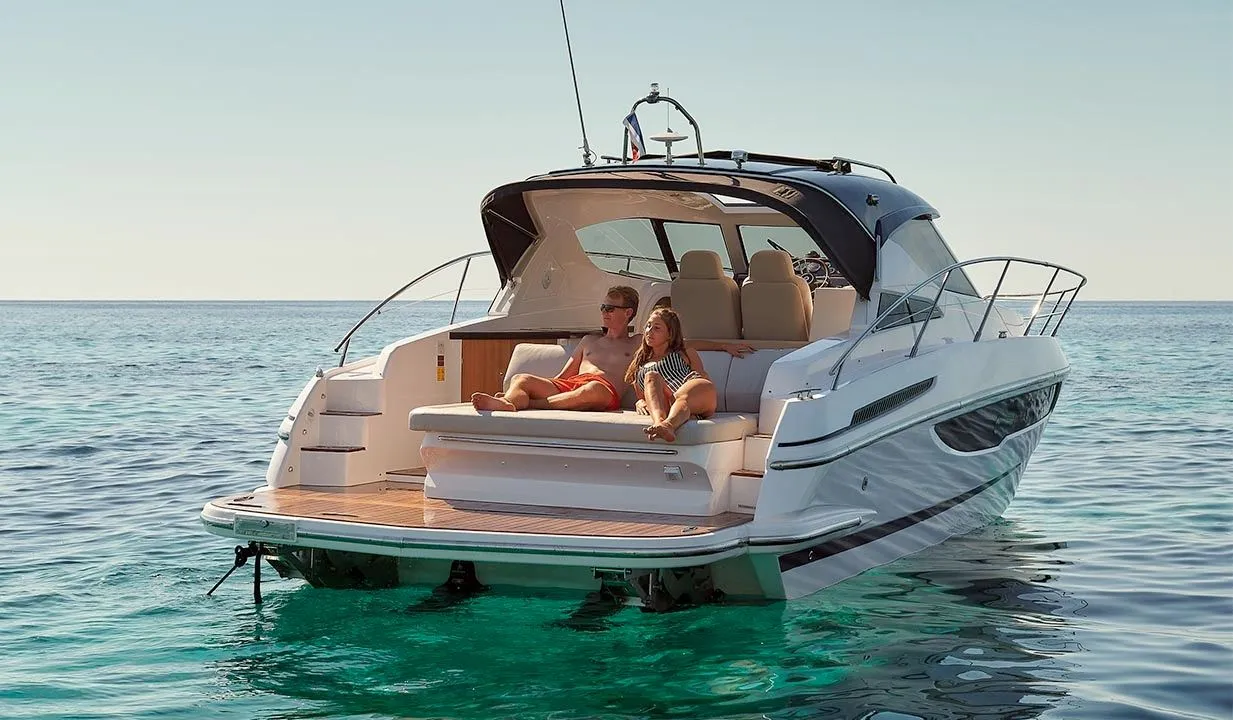 No Name Charterboot - 5