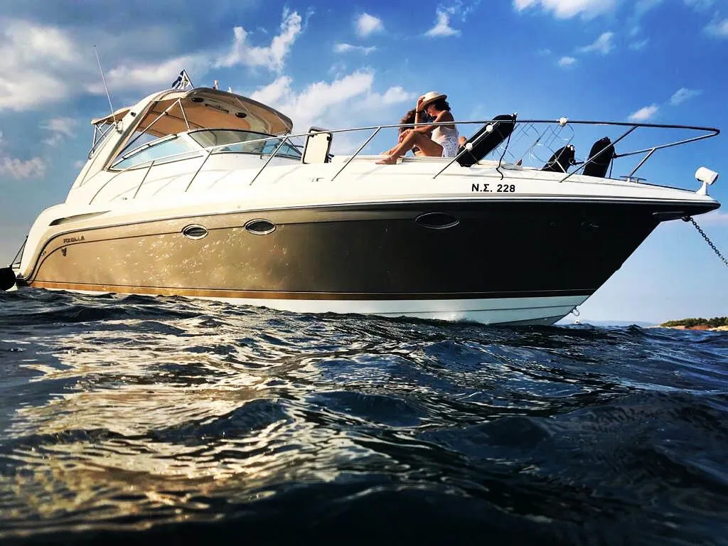Ikaros Charter Boat