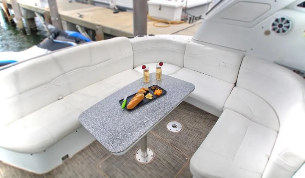 Alibi 48 Charter Boat