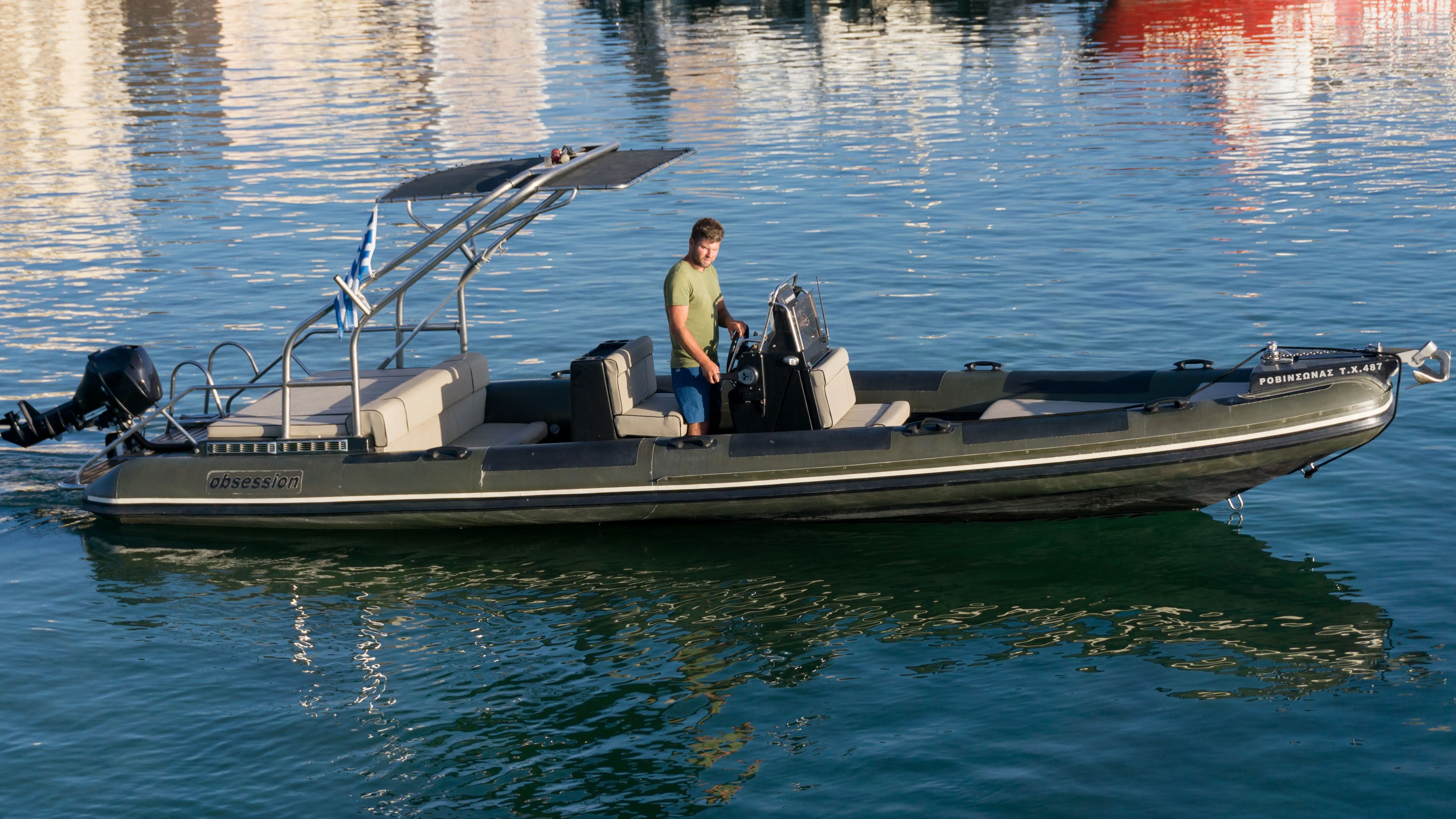 Explore Kolymvari on a 7.55m Rental Motor Boat Fost Obsession