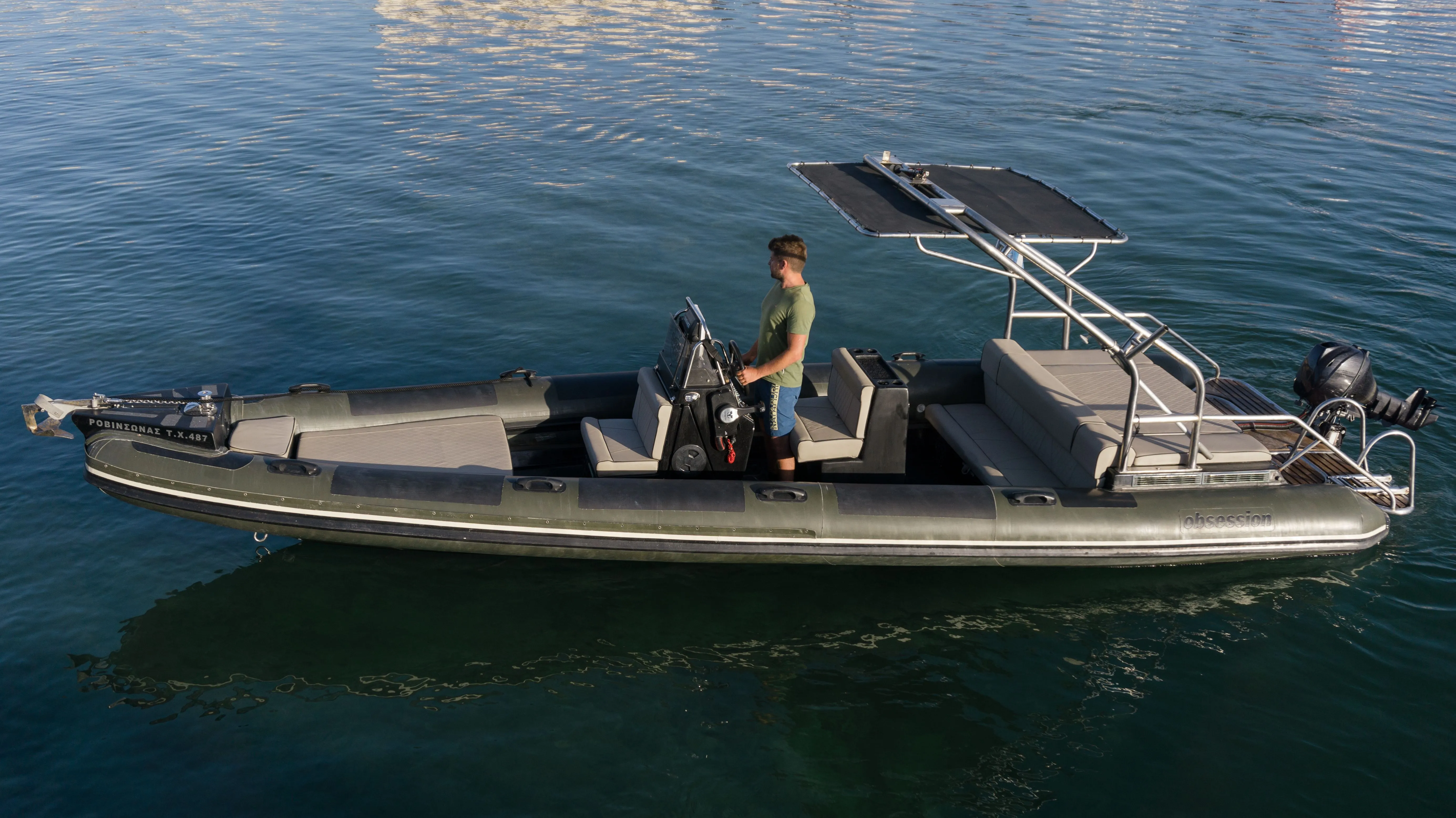 Explore Kolymvari on a 7.55m Rental Motor Boat Fost Obsession