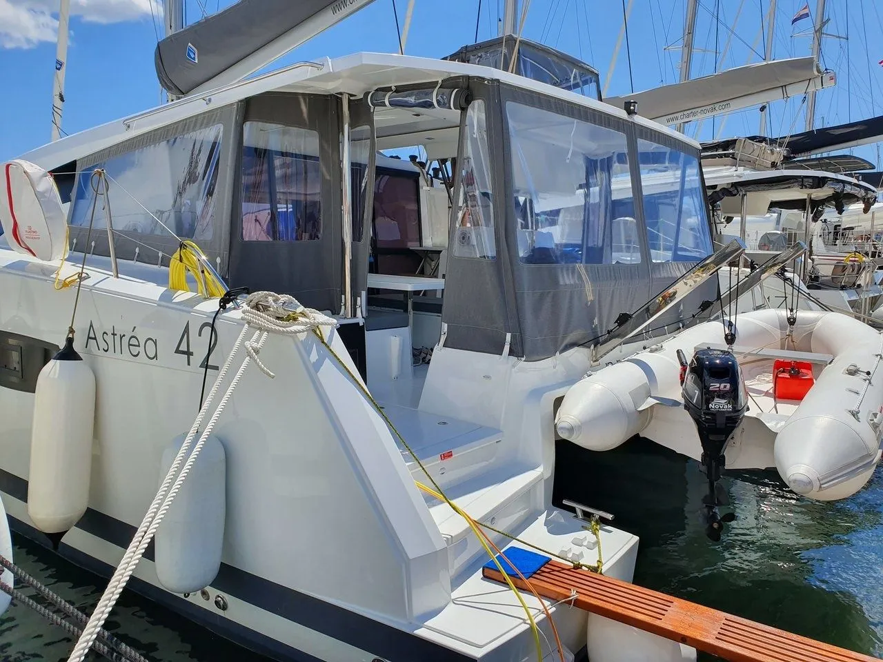 Discordia Charterboot - 4