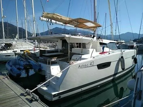 Explore Propriano on a 12.58m Rental Boat
