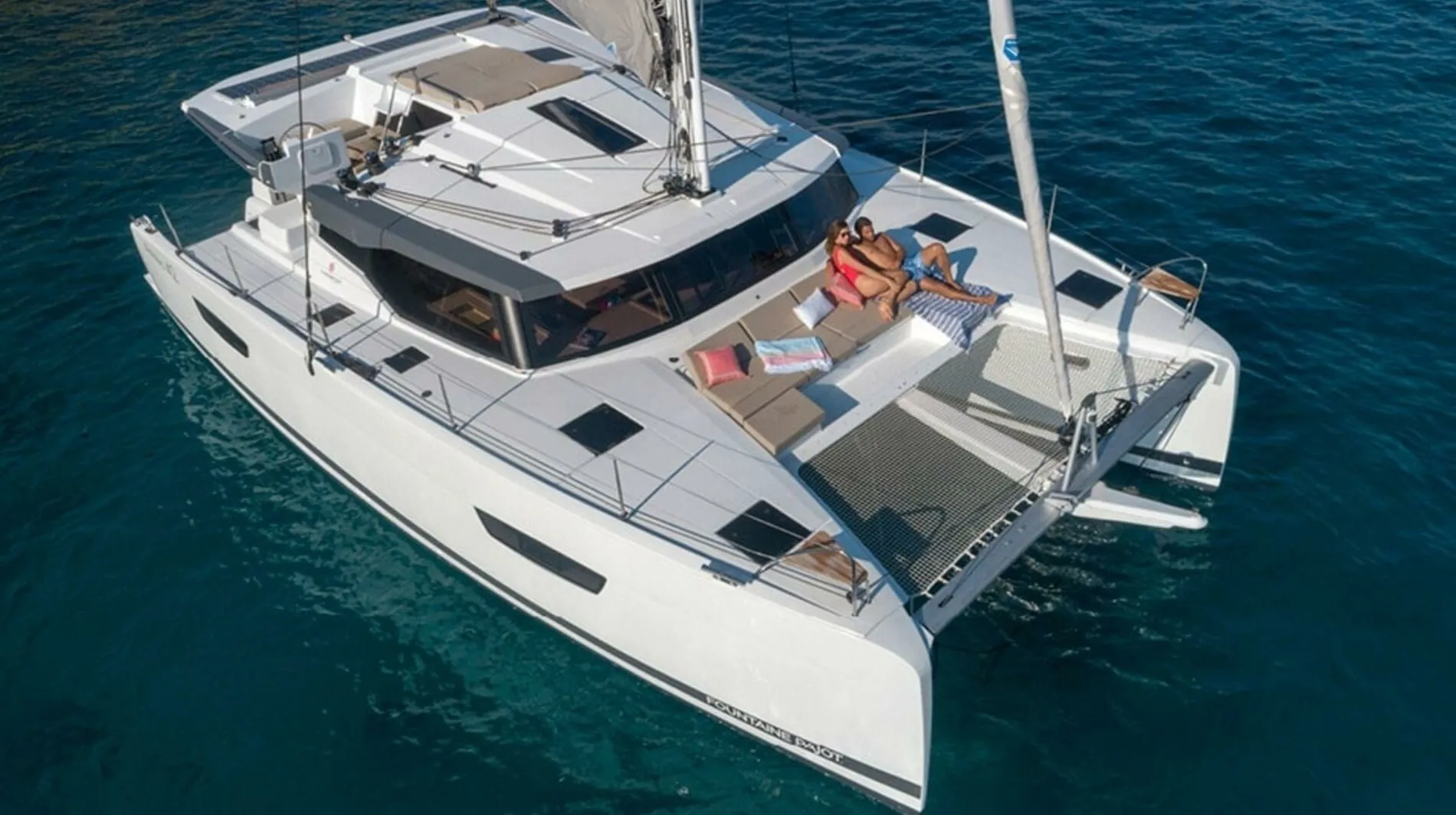 12.58m Mykonos City Boat Hire