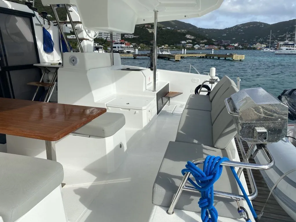 Love A Fayre Charterboot - 3