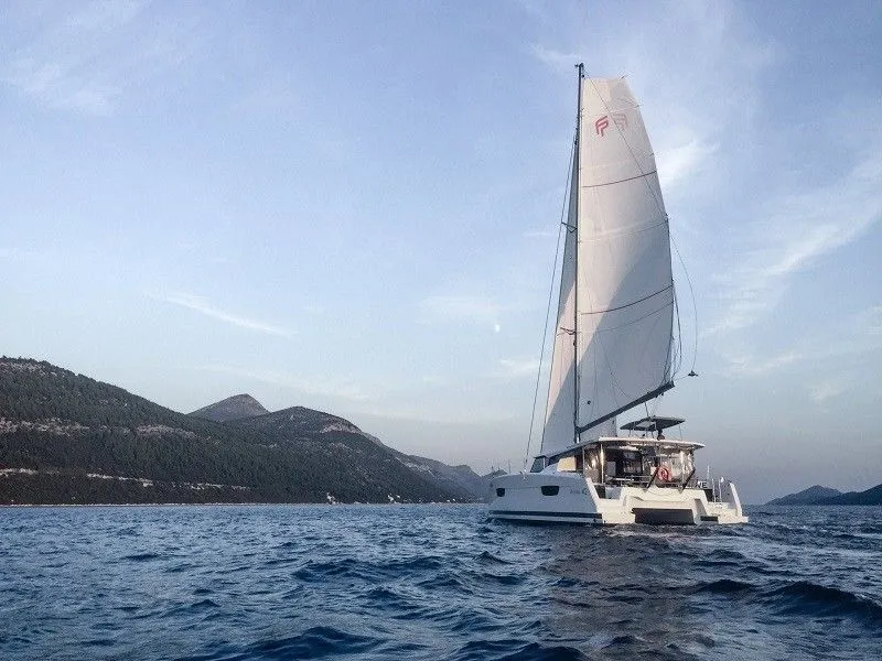 Punat 12.58m Kiralık Tekne