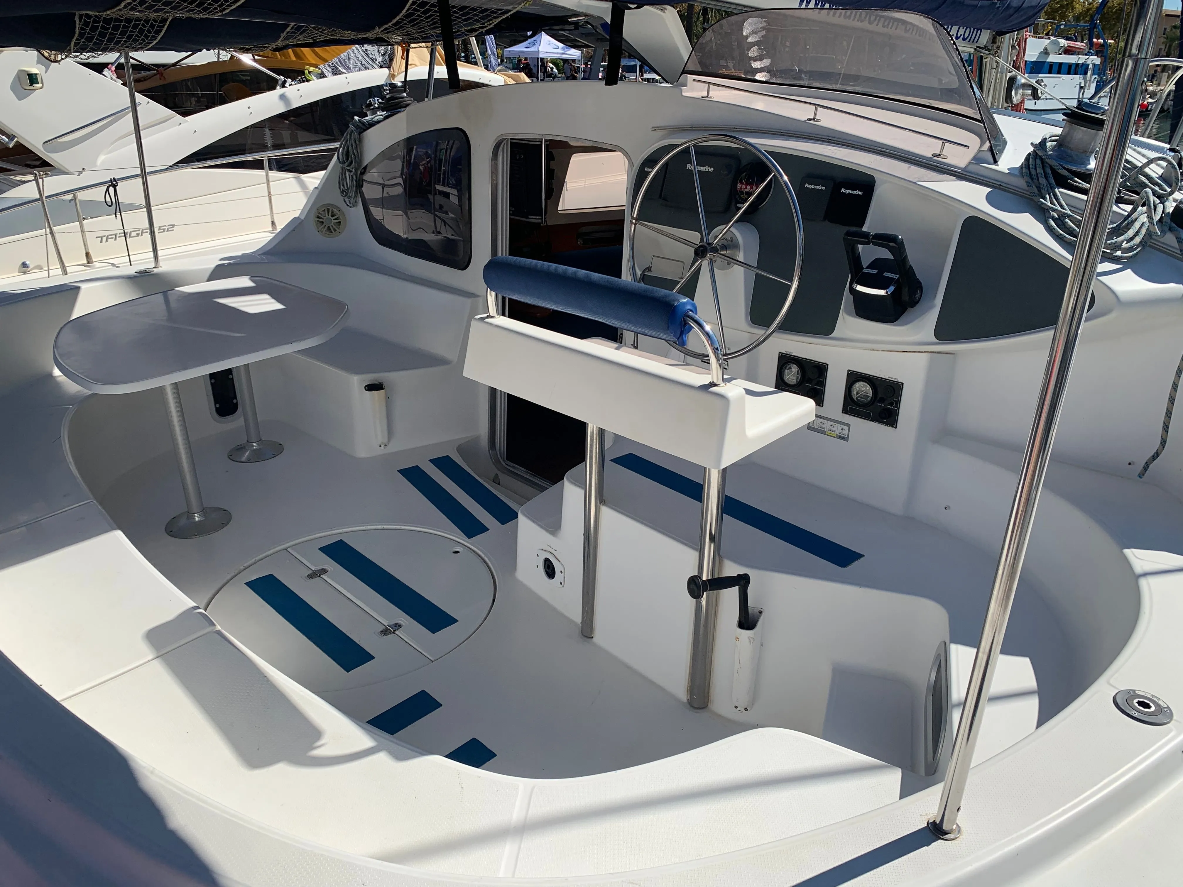 Rent a 13m Catamaran Fountaine Pajot Belize 43 in Las Galletas