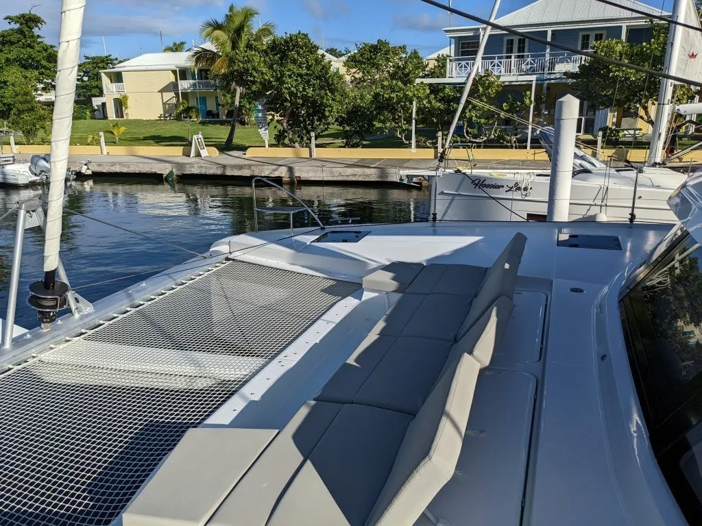 Чартер Free To Be - 3